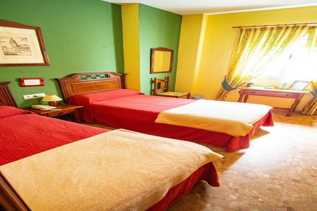 Hotel Arunda II روندا المظهر الخارجي الصورة